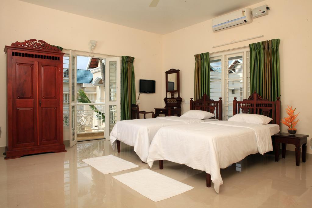 Punarnava Bamboo Lagoon Ayurveda Village Kochi Exterior foto
